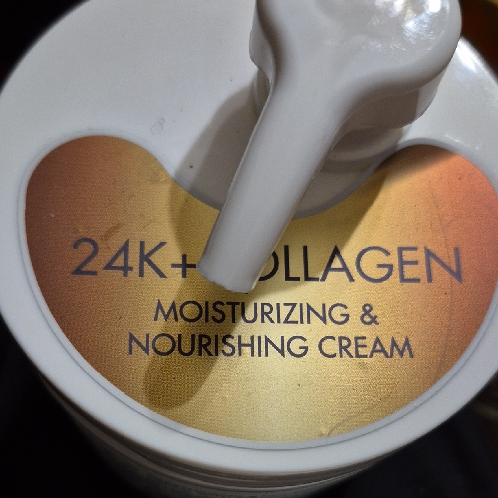 24K Collagen Moisturizing & Nourishing Cream - Gold